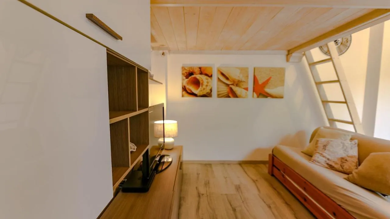 Nido Dei Gabbiani Apartman Cala Gonone 0*,  Olaszország